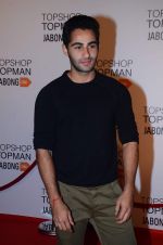 Armaan Jain at Top Shop Red Carpet on 24th Sept 2015